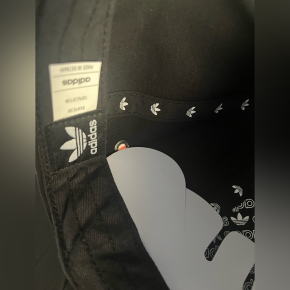 Adidas women’s hat STRAPBACK HAT gray new baseball cap ponytail black - Picture 7 of 7